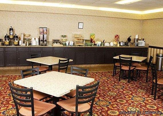 فندق بايمونت باي ويندهام كوكومو المطعم الصورة